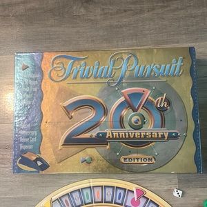 Trivial Pursuit game 20th anniversary edition